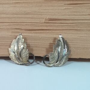 Vintage B.S.K. Gold Tone Leaf Clip On Earrings